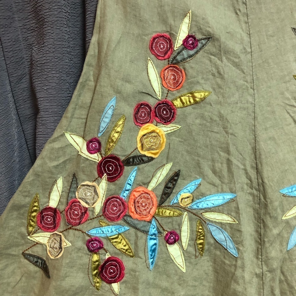 J Jill olive khaki flare skirt with buttons, side closure, embroidered satin - Picture 11 of 14